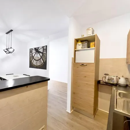 Leonardo Academy & Relax 95mq Giardini E Terrazzo Apartment *