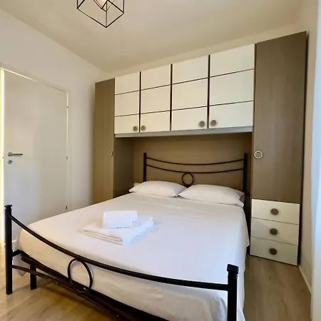 Leonardo Academy & Relax 95mq Giardini E Terrazzo Apartment Sesto Calende
