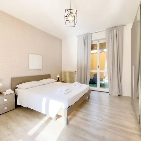 Leonardo Academy & Relax 95mq Giardini E Terrazzo Apartment